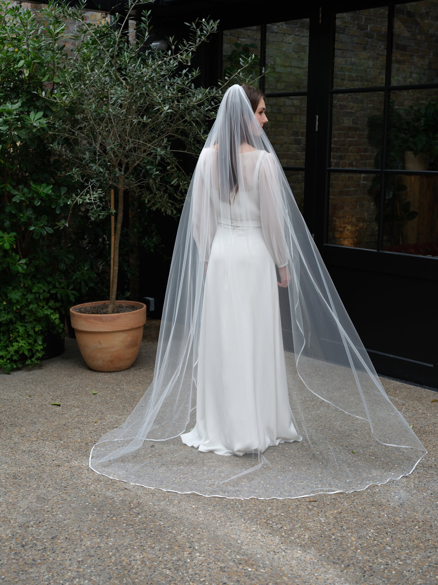 Ferne Floor Length Wedding Veil